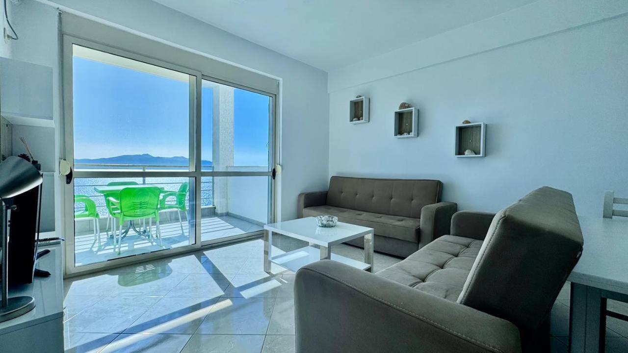 Apartment Deep Blue Sea View Sarandë