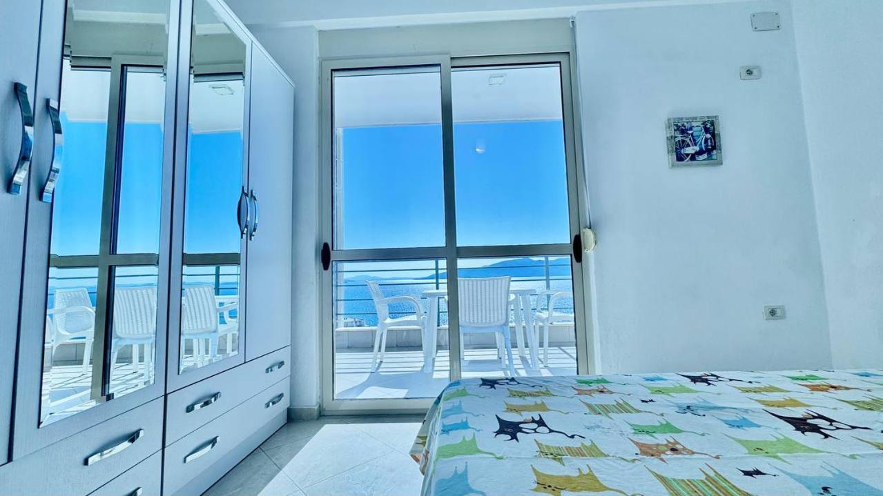 Deep Blue Sea View Apartment